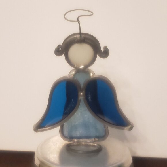 Vintage 1980 Blue Stained Glass Leaded Suncatcher Angel With‎ Halo 4" Standing - Picture 3 of 10